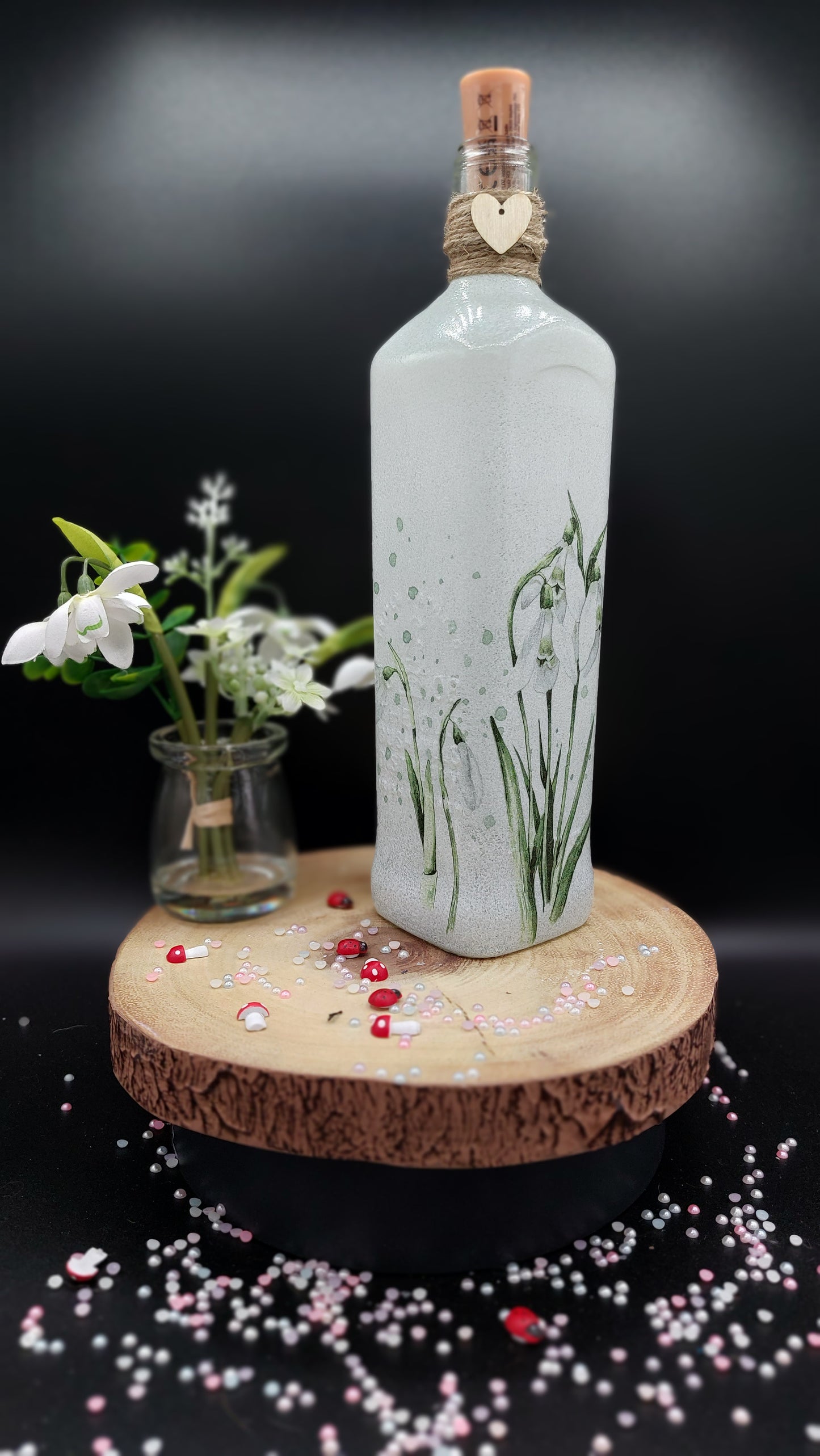 Snowdrops Light up Bottle