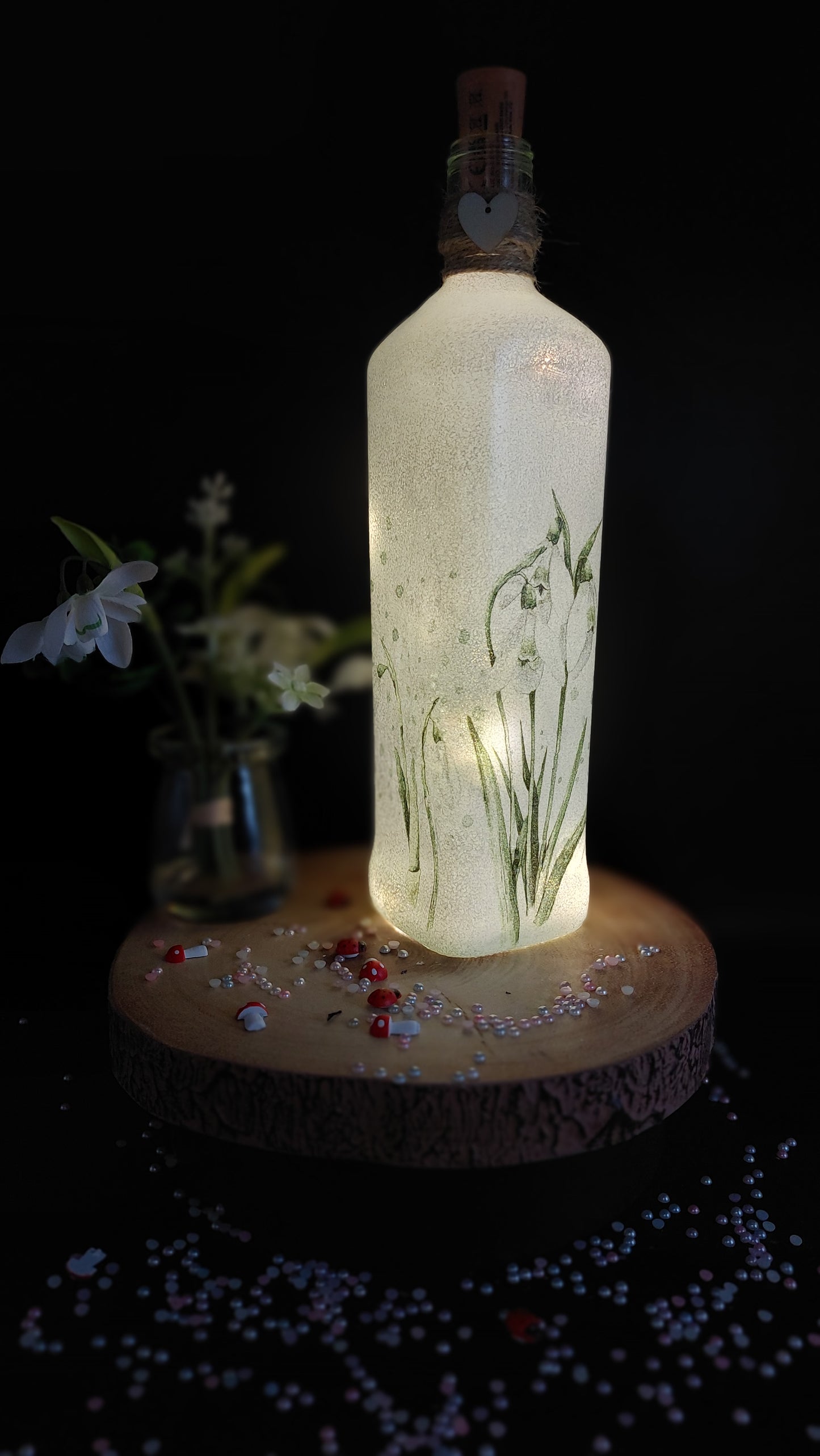 Snowdrops Light up Bottle
