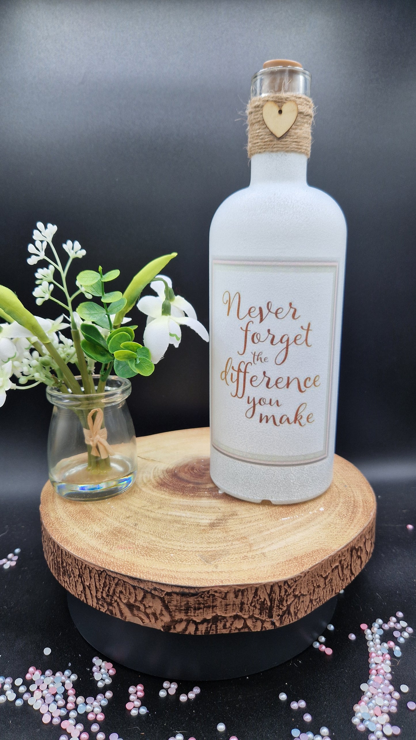 Never forget the difference you make Light up Bottle