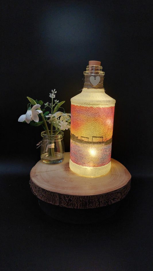Limited Edition Stephen McCurdy Art "A Titanic Sunset" light up bottle