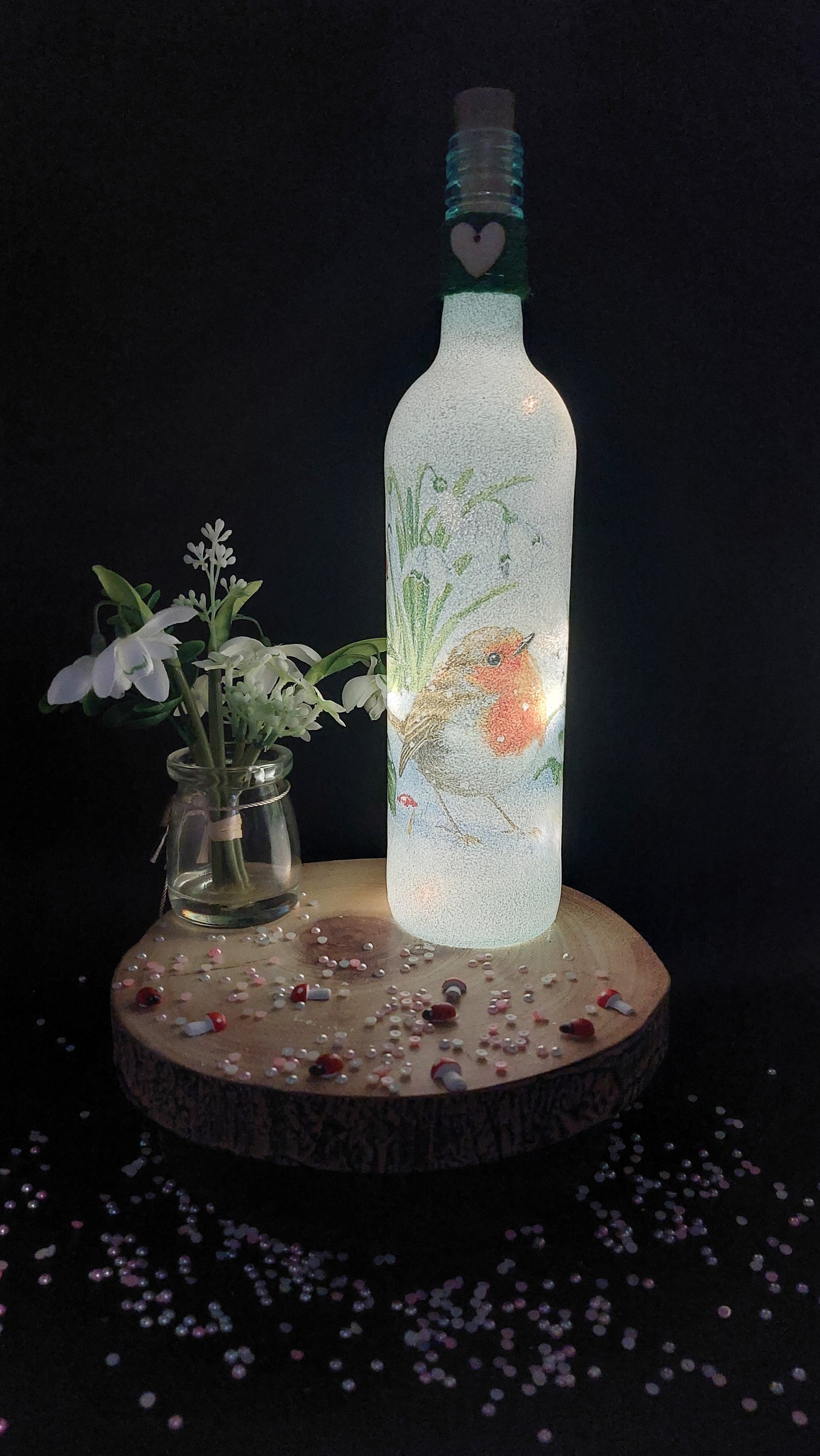 Snowdrop Robin Light Up Bottle PREORDER